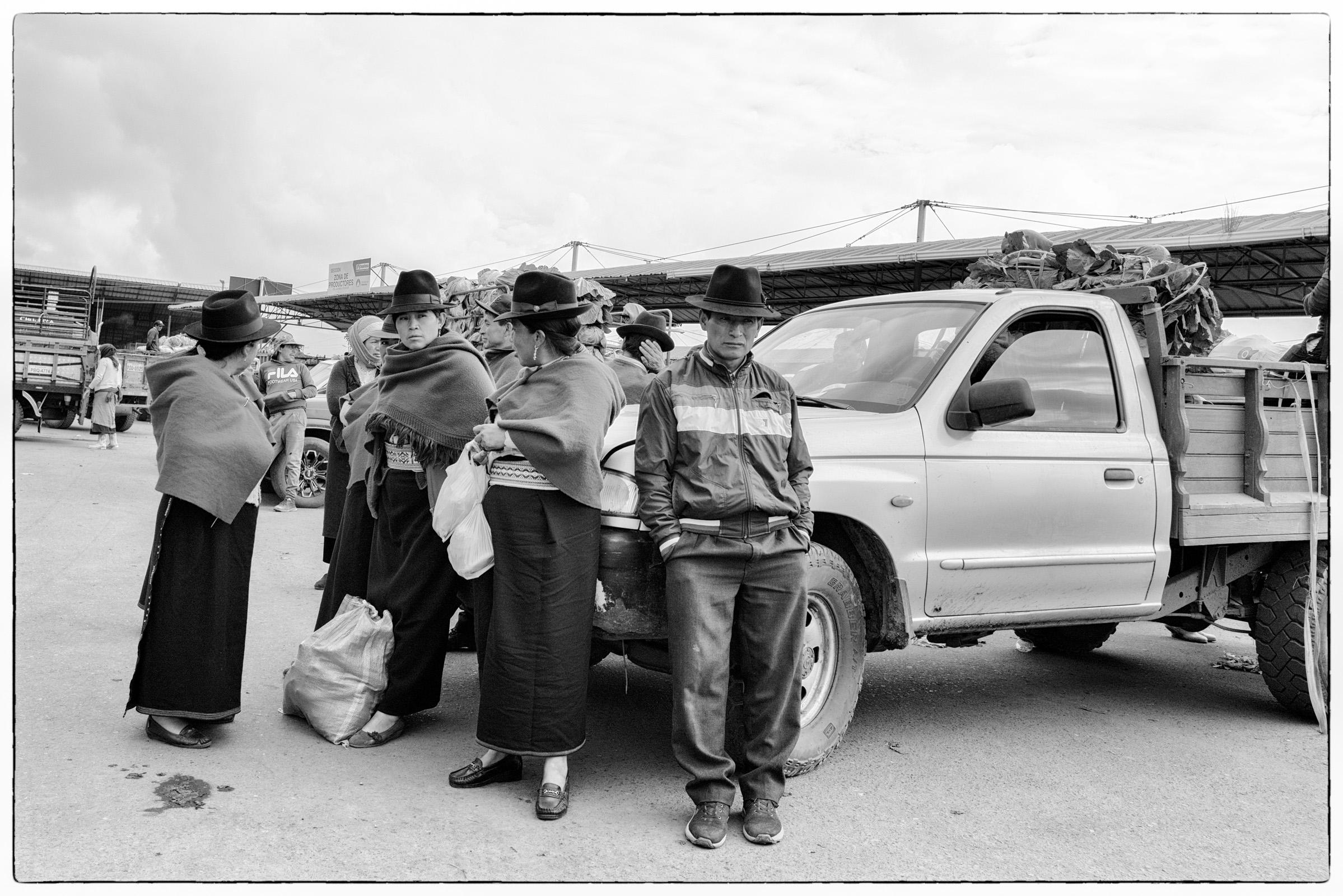 Marché en Bord de Route